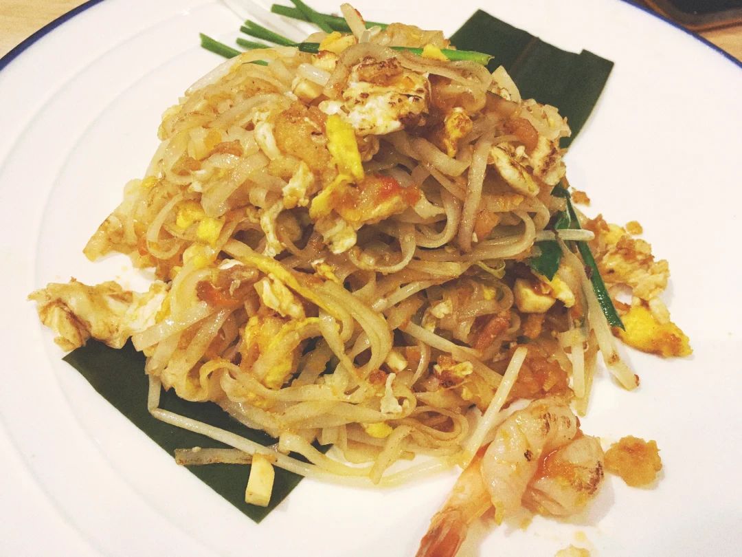 每次吃泰国菜必点金边粉和芒果糯米饭